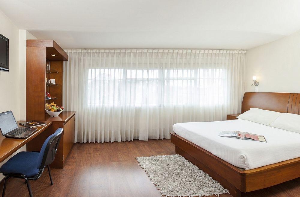 Teusaquillo Boutique Hotel Bogotá Eksteriør billede