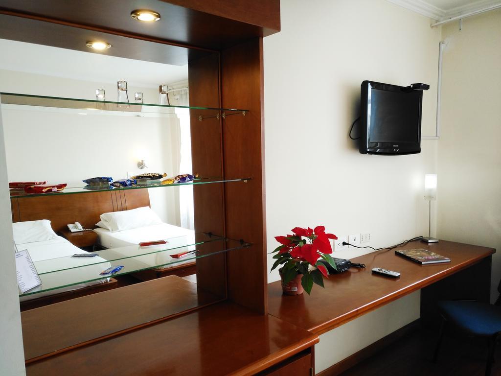 Teusaquillo Boutique Hotel Bogotá Eksteriør billede